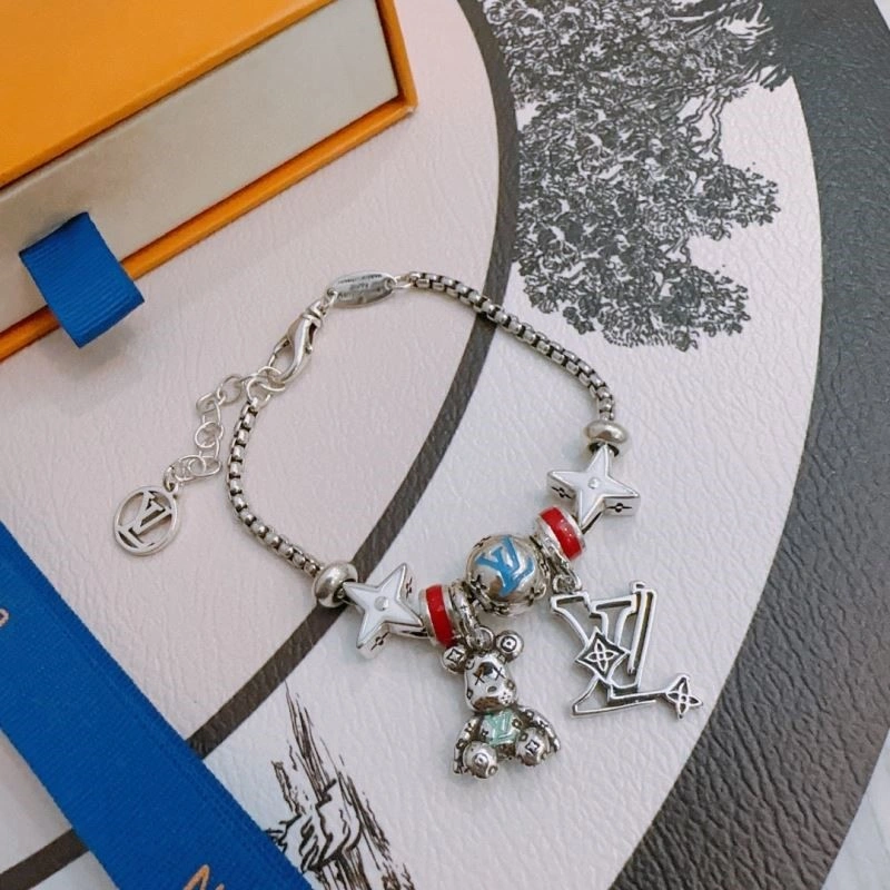 Louis Vuitton Bracelets Soft 249526