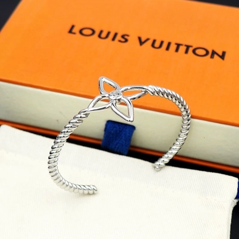 Unisex Louis Vuitton Bracelets 249540