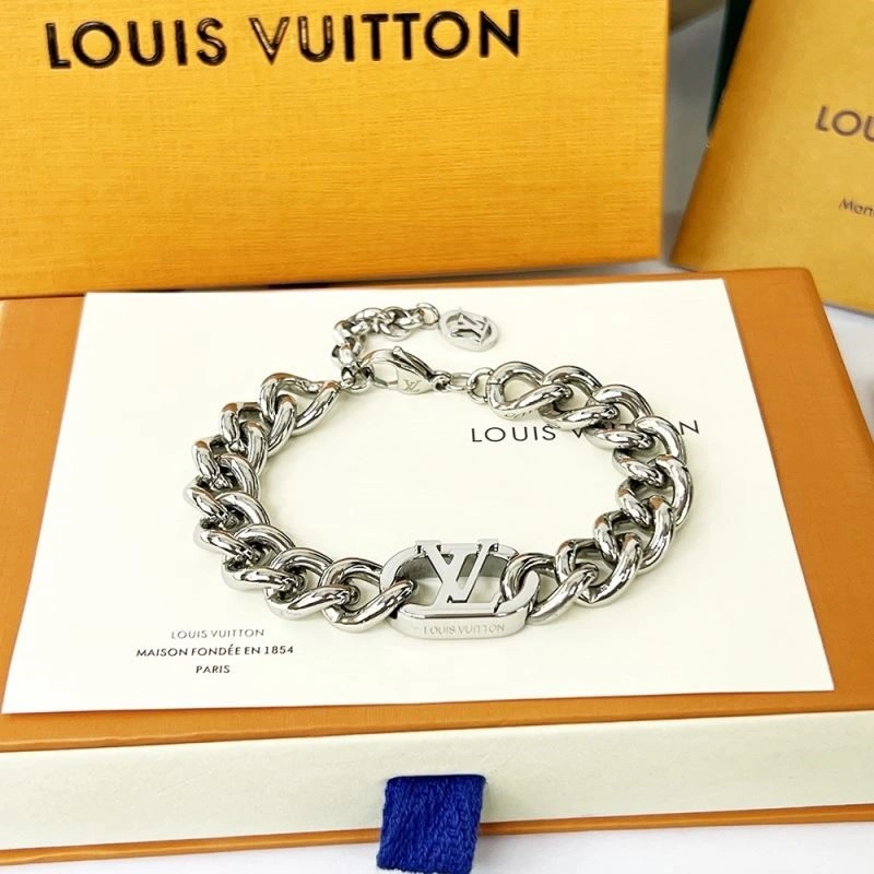 Tailored Louis Vuitton Bracelets 249528