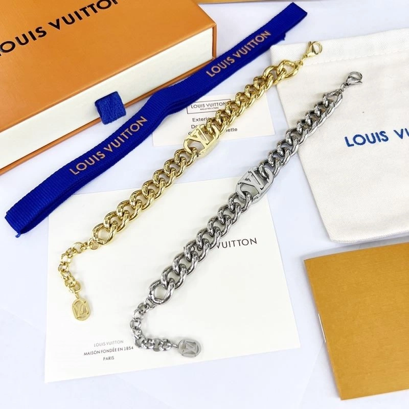 Tailored Louis Vuitton Bracelets 249528