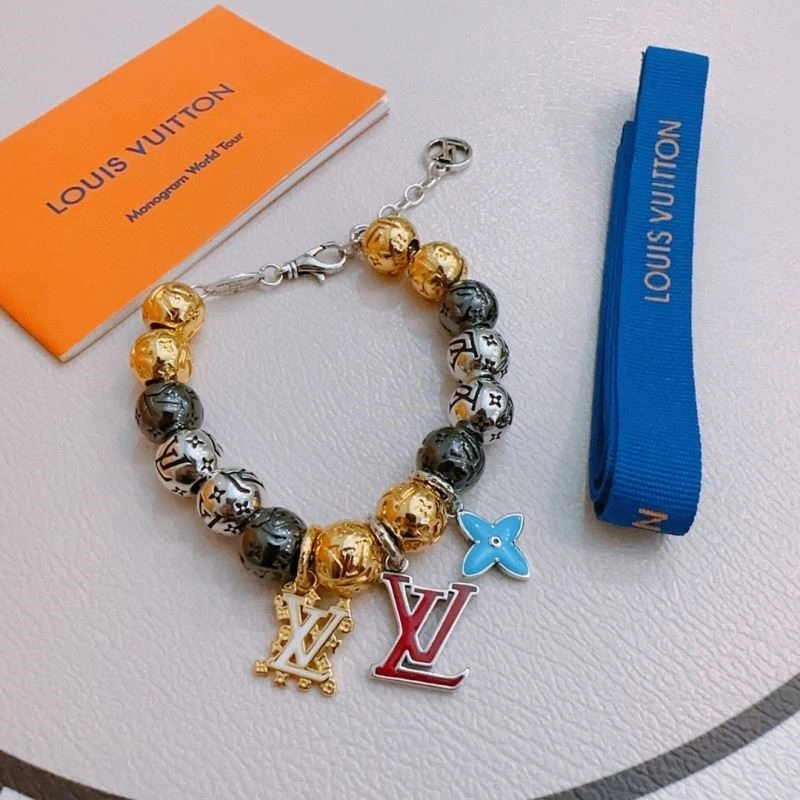 Louis Vuitton Bracelets Trendsetting 249512