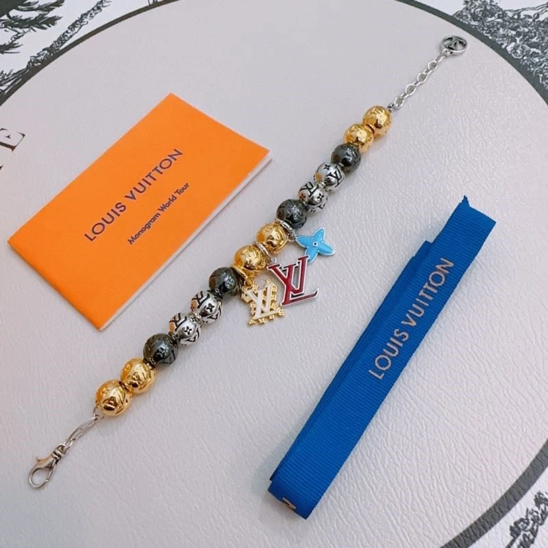 Louis Vuitton Bracelets Trendsetting 249512