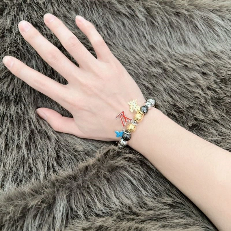 Louis Vuitton Bracelets Trendsetting 249512