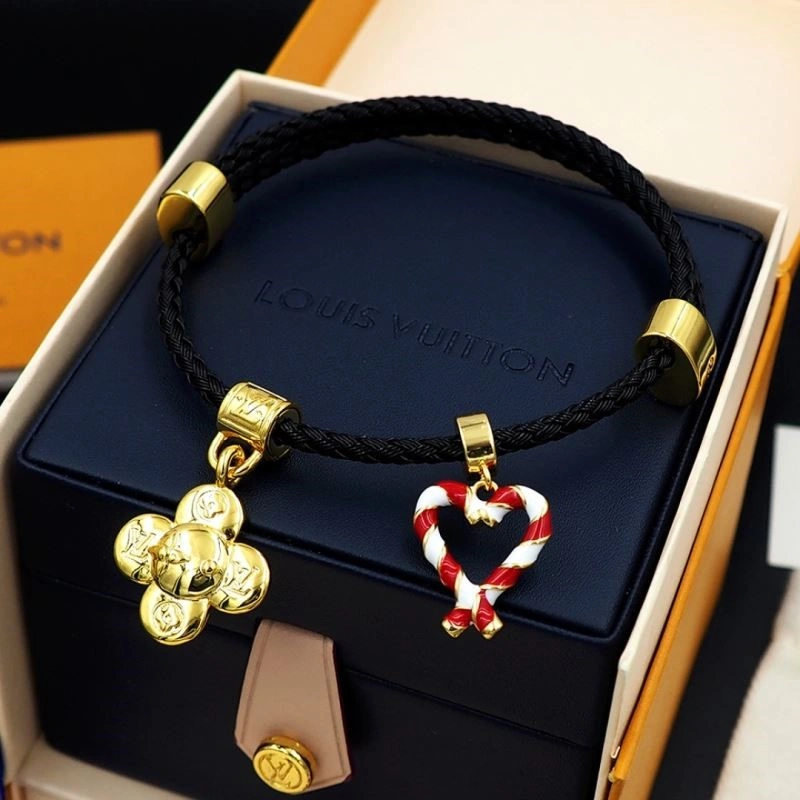 Louis Vuitton Bracelets StreetReady 249511
