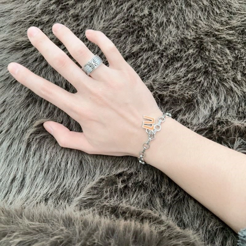 SmartChoice Louis Vuitton Bracelets 249503