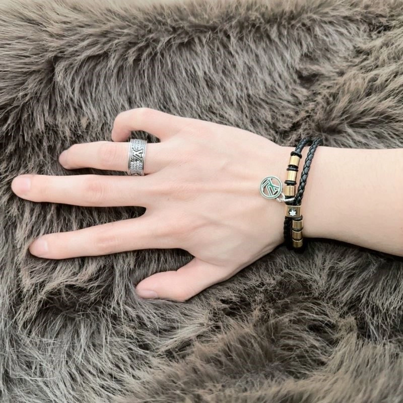 Louis Vuitton Bracelets WellDesigned 249488
