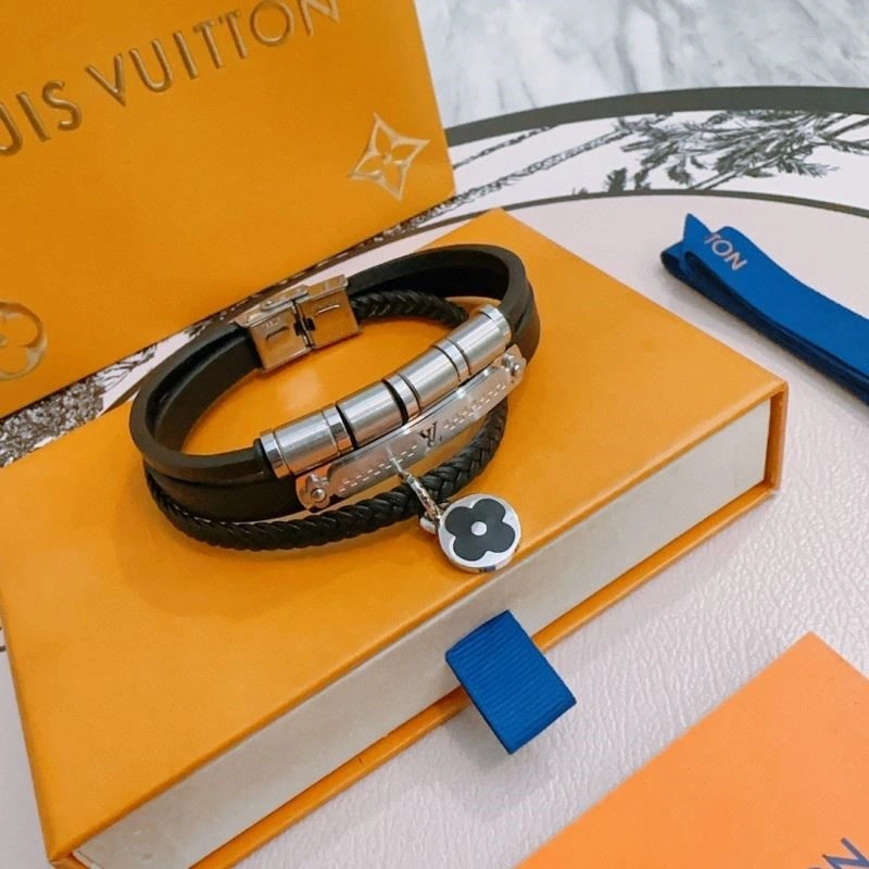 TimelessDesign Louis Vuitton Bracelets 249499
