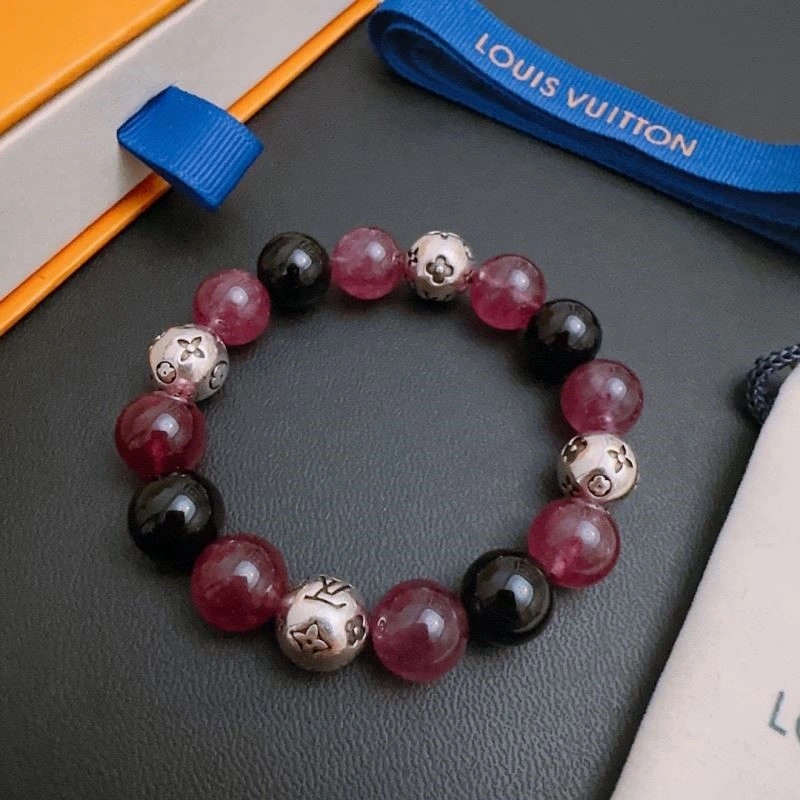 Louis Vuitton Bracelets Bold 249186
