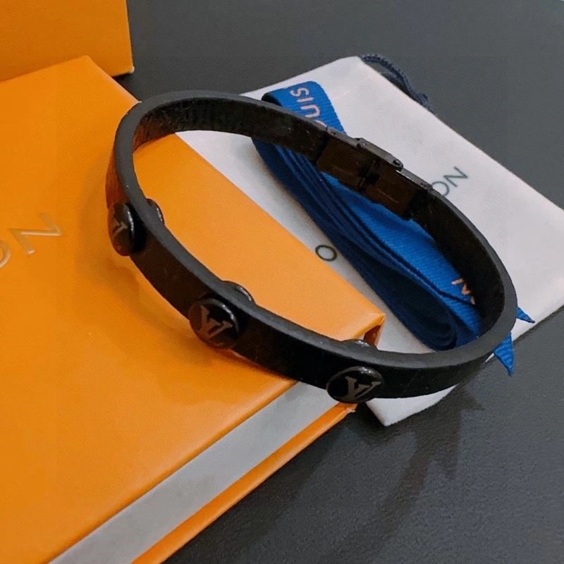Upgraded Louis Vuitton Bracelets 249180