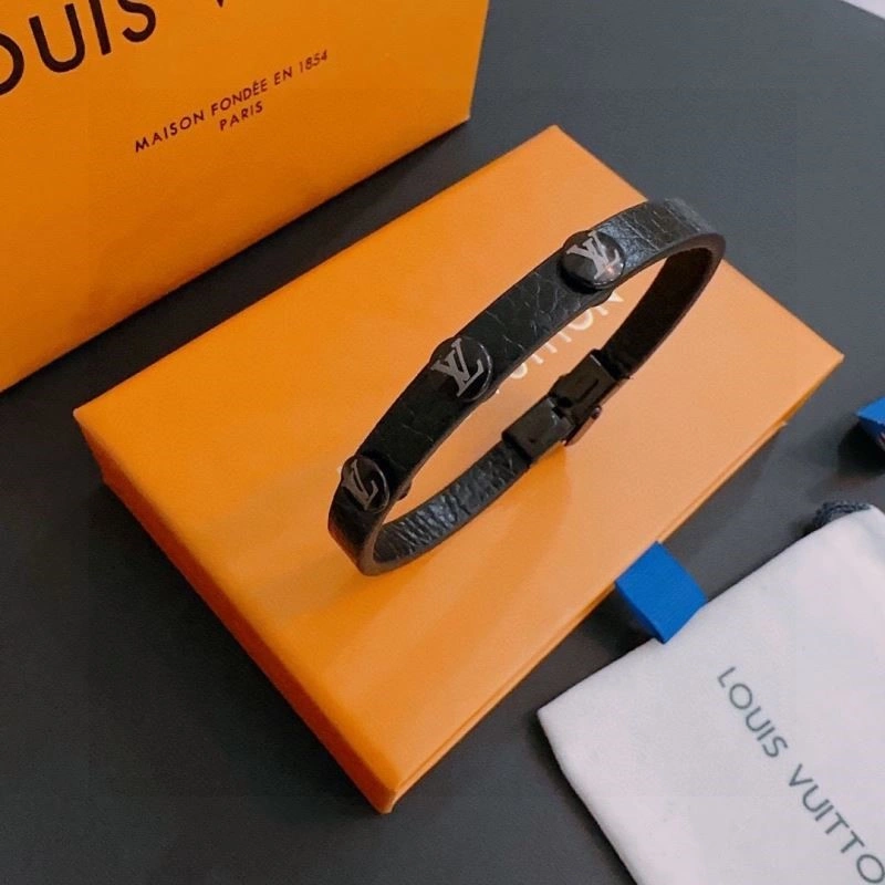 Upgraded Louis Vuitton Bracelets 249180