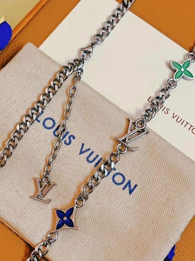 WellDesigned Louis Vuitton Bracelets 249167