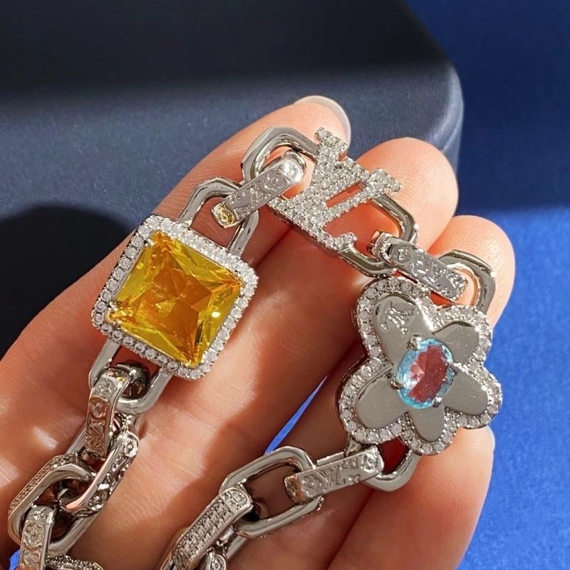 Sustainable Louis Vuitton Bracelets 249165