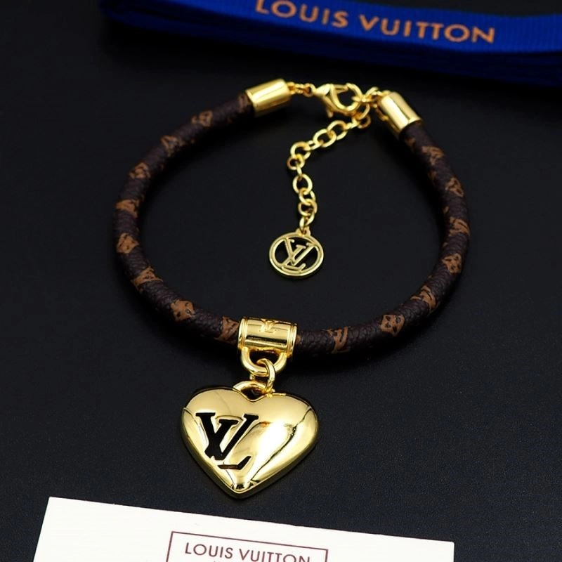 Fashionable Louis Vuitton Bracelets 249176