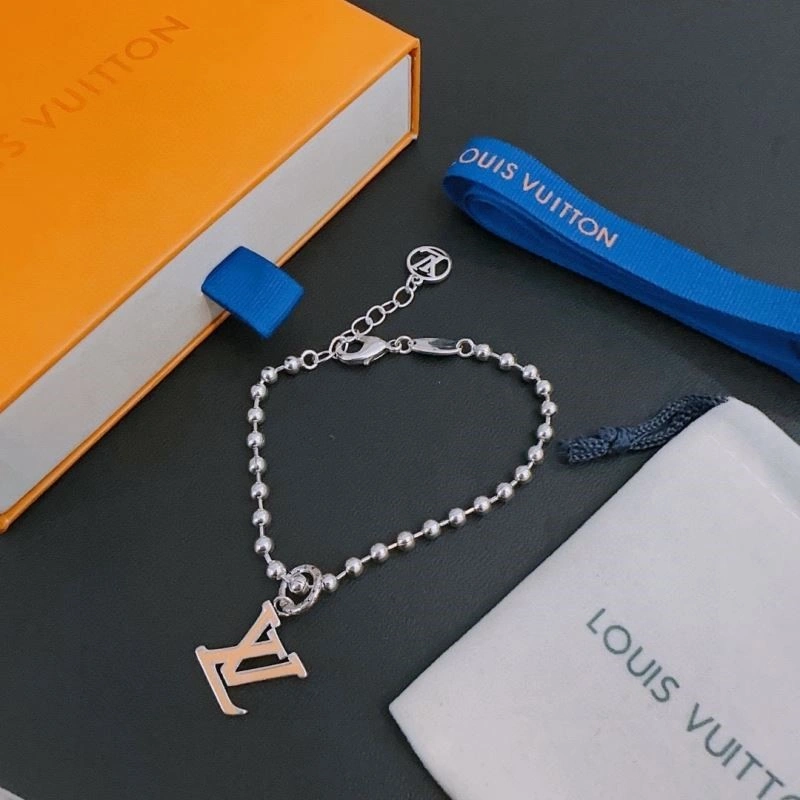 Louis Vuitton Bracelets TechFriendly 249178