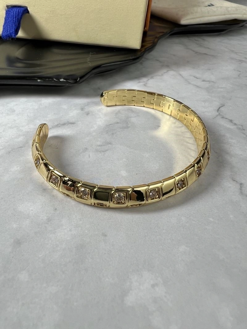 TimelessDesign Louis Vuitton Bracelets 249156