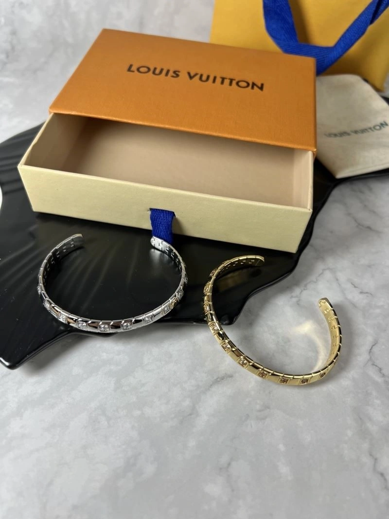 TimelessDesign Louis Vuitton Bracelets 249156
