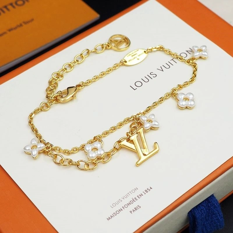 Durable Louis Vuitton Bracelets 249171