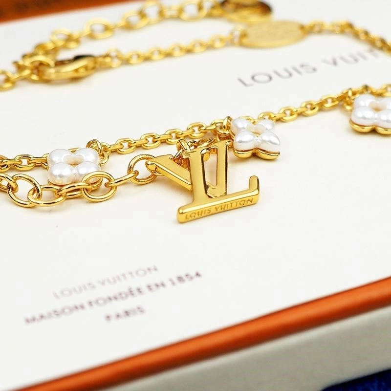 Durable Louis Vuitton Bracelets 249171