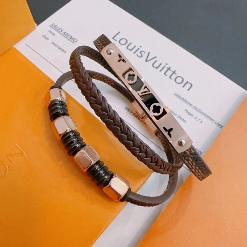 SoftTouch Louis Vuitton Bracelets 249174