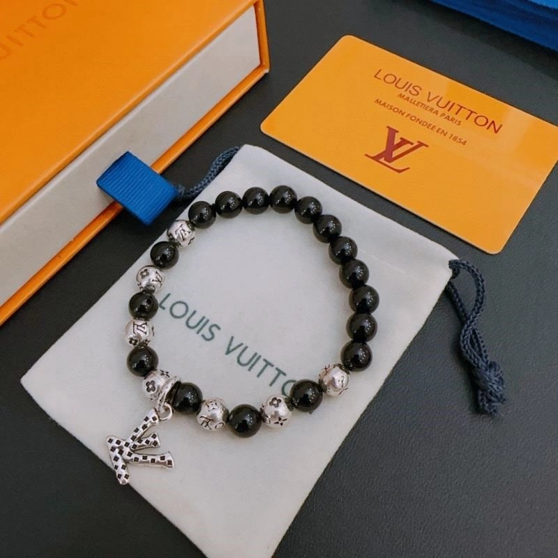 Comfortable Louis Vuitton Bracelets 249153
