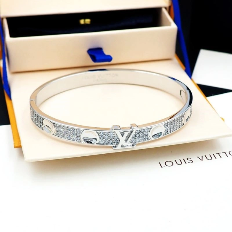 Louis Vuitton Bracelets Soft 249151