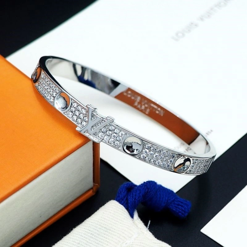 Louis Vuitton Bracelets Soft 249151