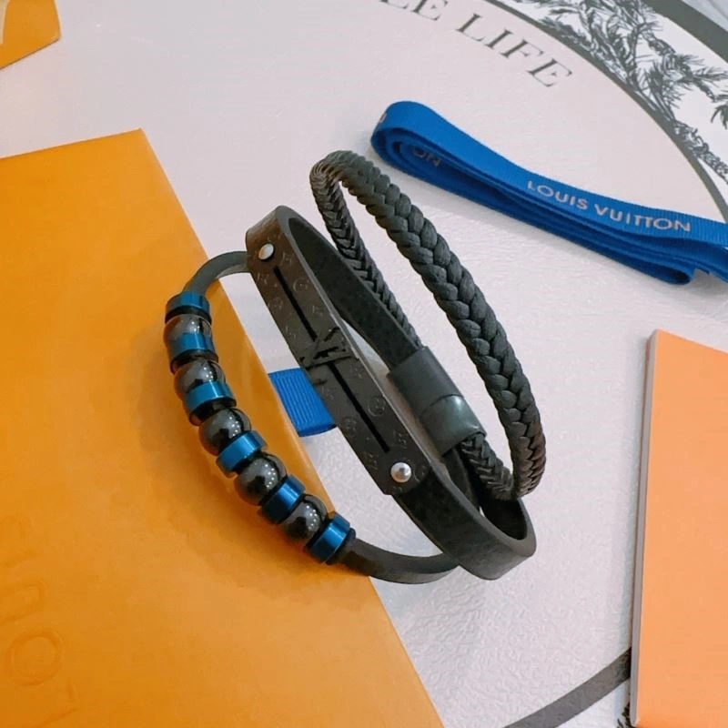 Louis Vuitton Bracelets SmartChoice 249144