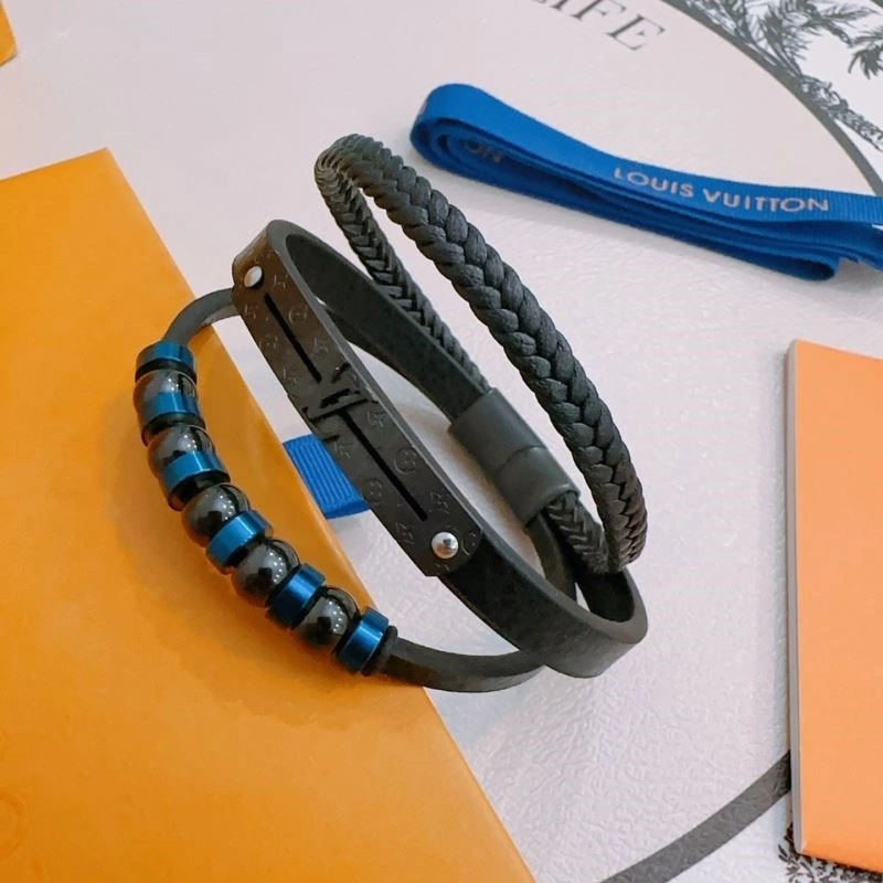 Louis Vuitton Bracelets SmartChoice 249144