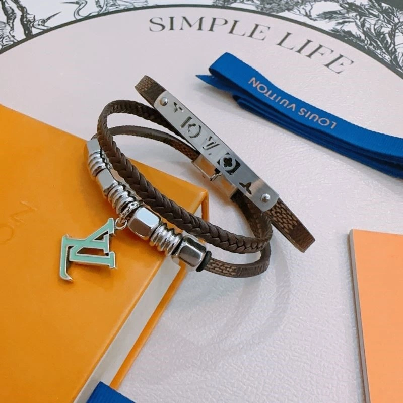 Louis Vuitton Bracelets Cozy 249142