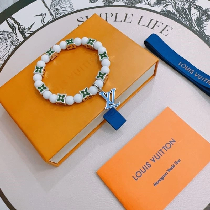 UrbanStyle Louis Vuitton Bracelets 249141