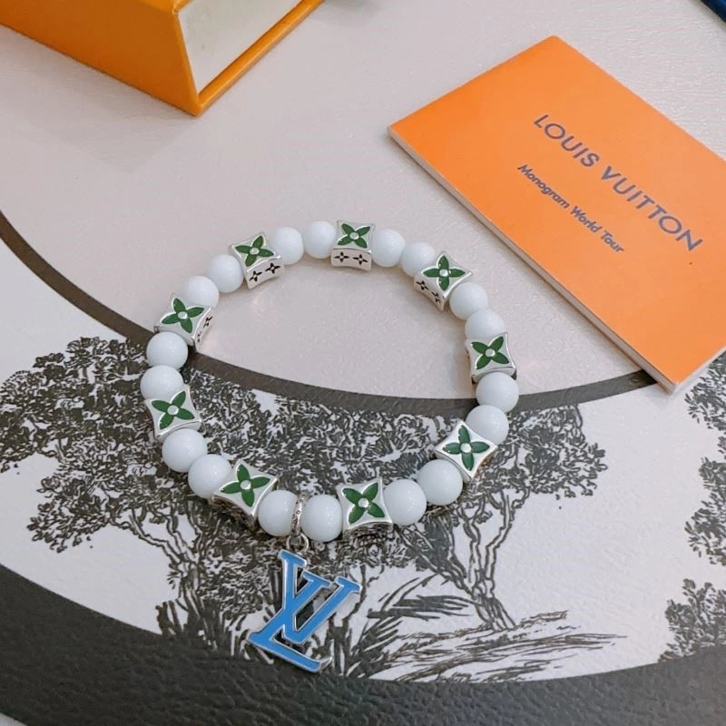 UrbanStyle Louis Vuitton Bracelets 249141