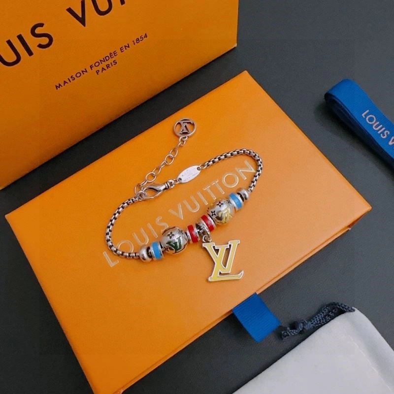 Efficient Louis Vuitton Bracelets 249115