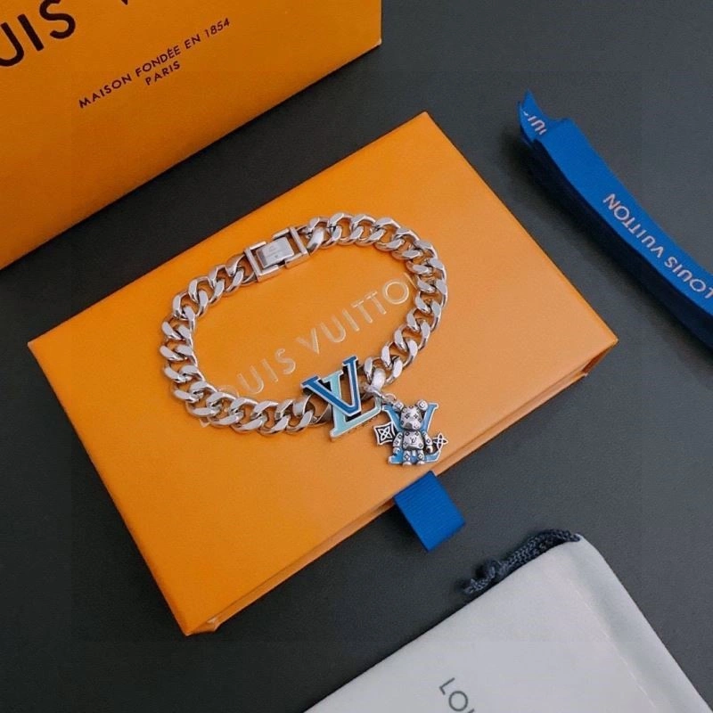 Louis Vuitton Bracelets Comfortable 249124