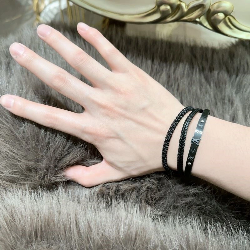 AllSeason Louis Vuitton Bracelets 249119