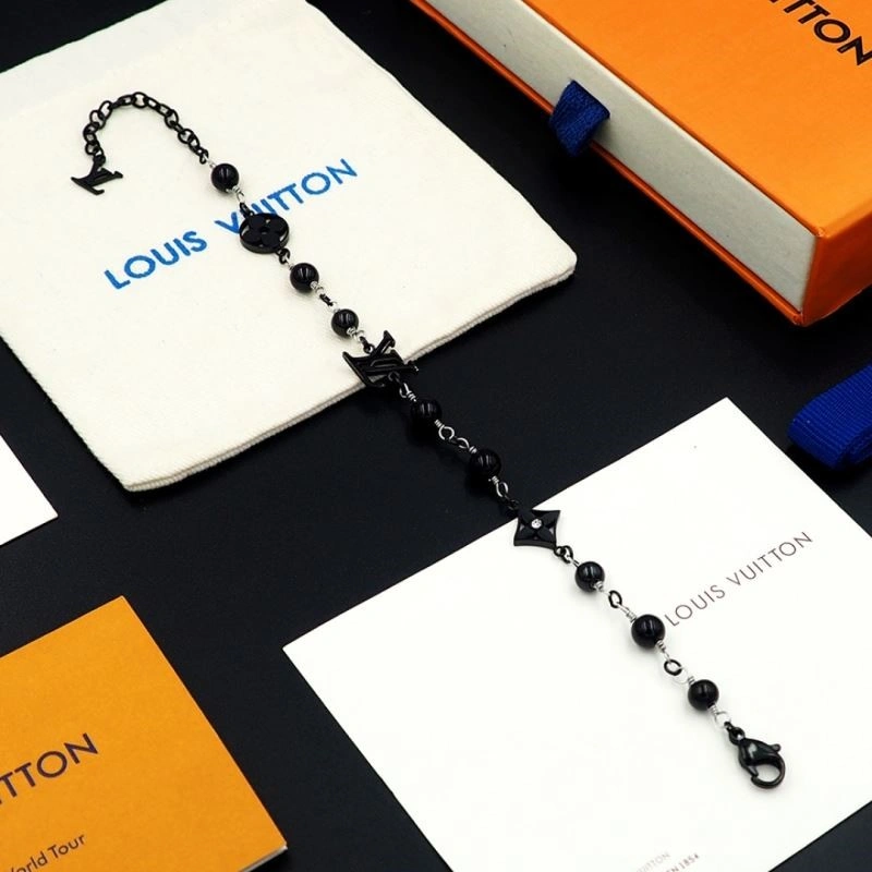Louis Vuitton Bracelets Fashionable 249122