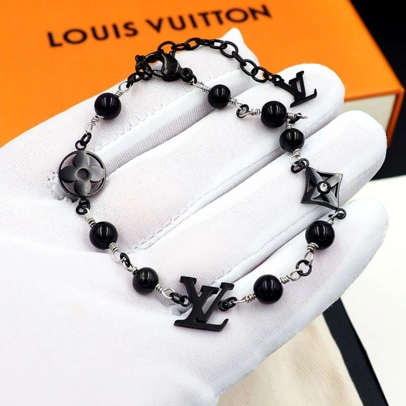 Louis Vuitton Bracelets Fashionable 249122