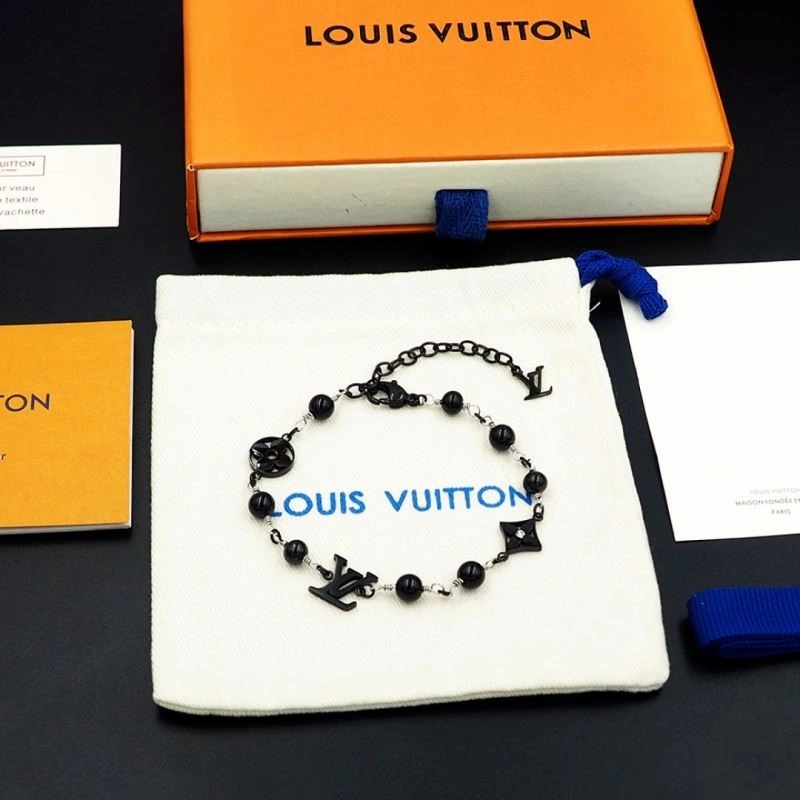 Louis Vuitton Bracelets Fashionable 249122