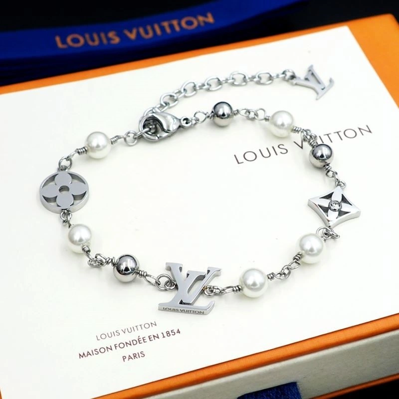 Louis Vuitton Bracelets Affordable 249112