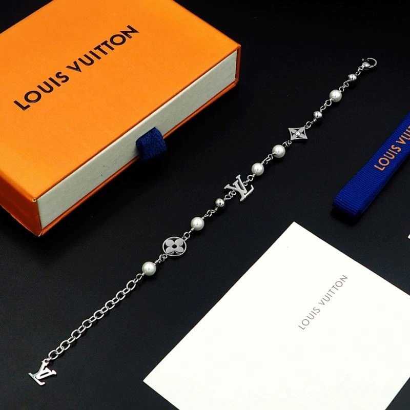 Louis Vuitton Bracelets Affordable 249112