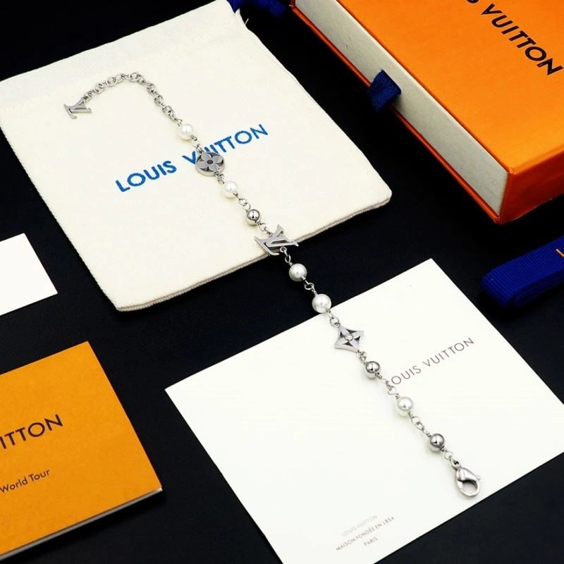 Louis Vuitton Bracelets Affordable 249112