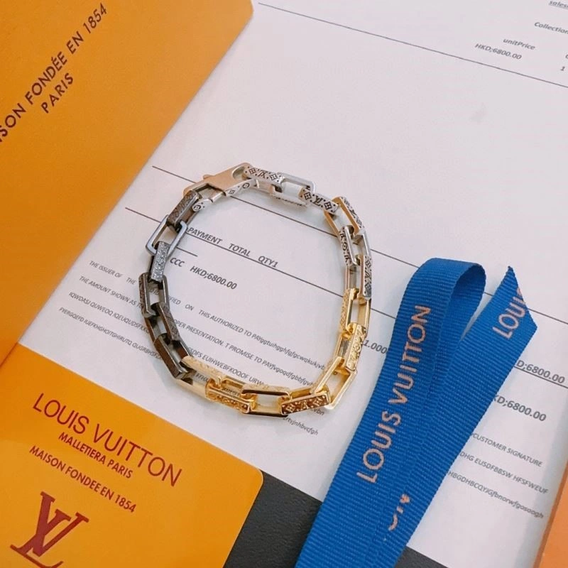 WaterResistant Louis Vuitton Bracelets 249108