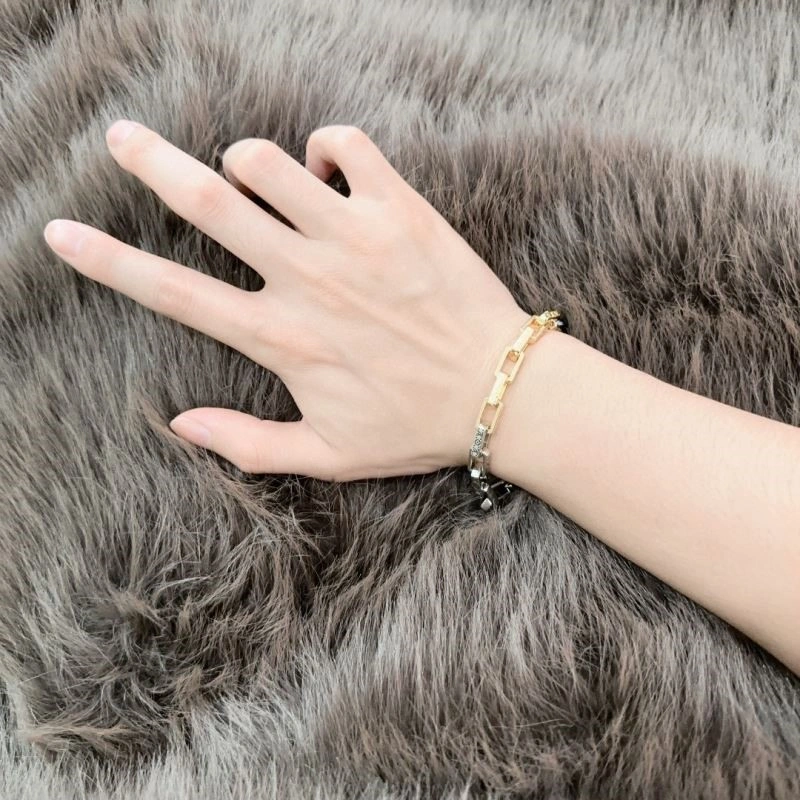 WaterResistant Louis Vuitton Bracelets 249108