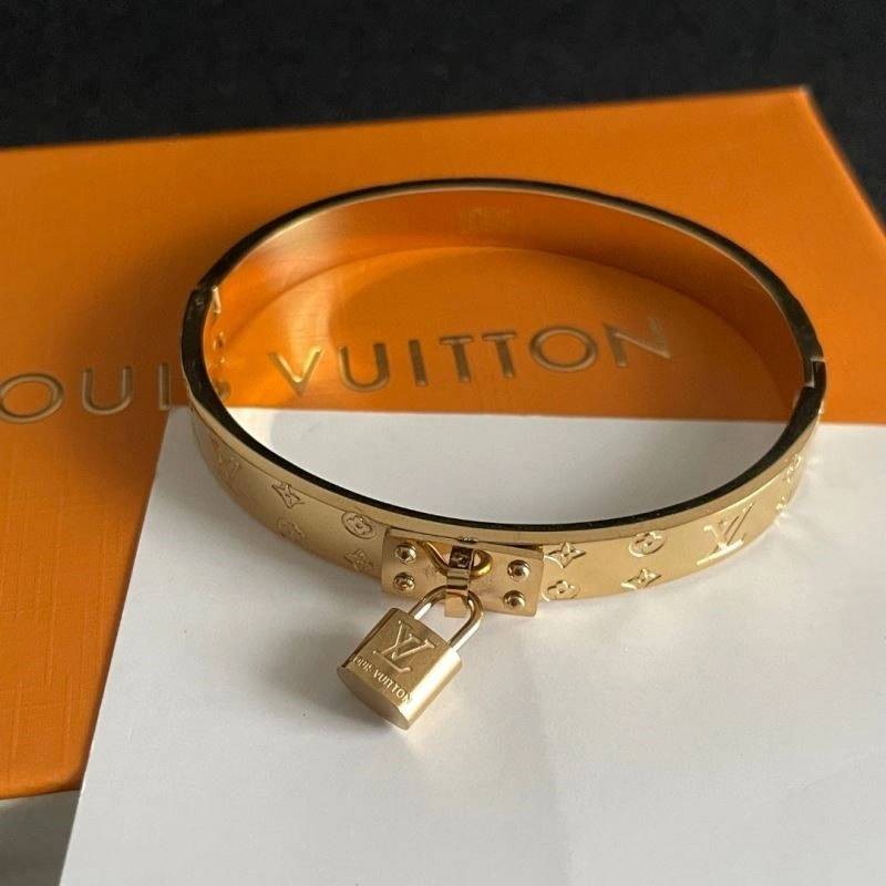 Louis Vuitton Bracelets GoodFit 249120