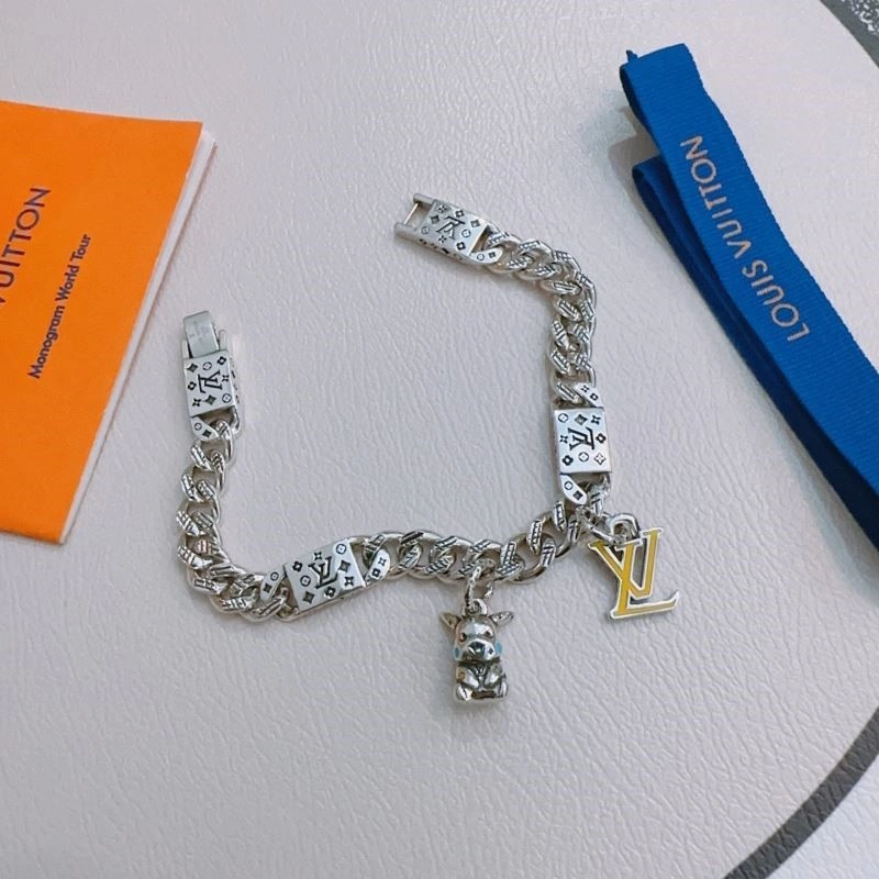 Louis Vuitton Bracelets ComfortFit 249137