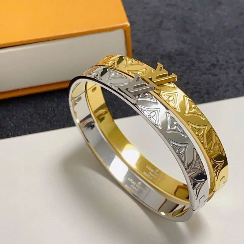 Louis Vuitton Bracelets ModernLook 249127