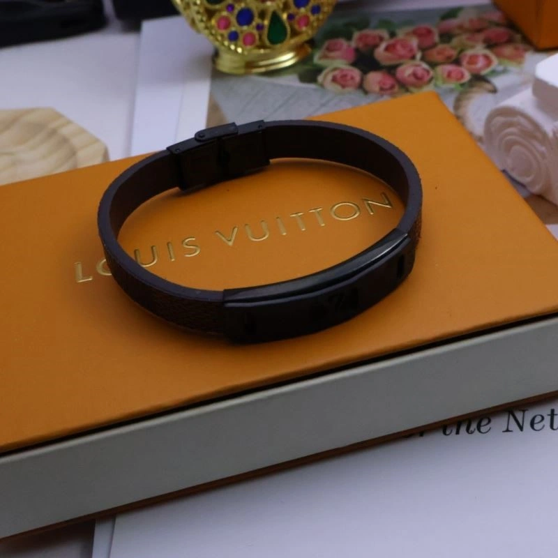 Louis Vuitton Bracelets AllSeason 249105