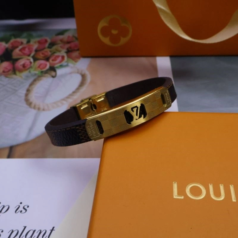 Breathable Louis Vuitton Bracelets 249103