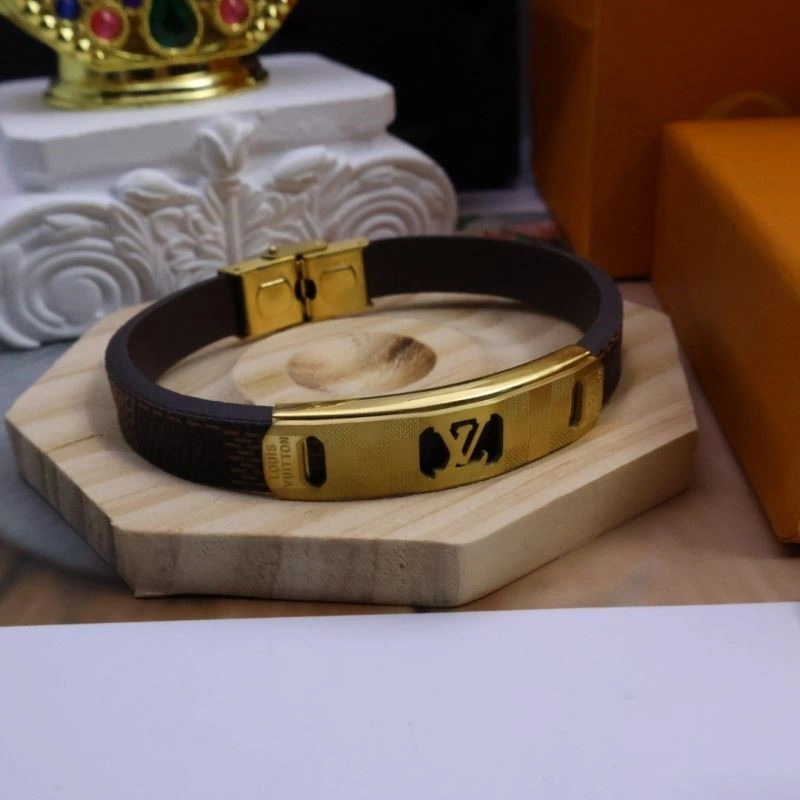Breathable Louis Vuitton Bracelets 249103