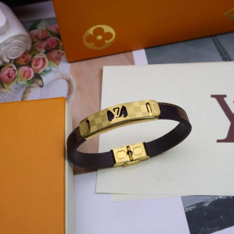 Breathable Louis Vuitton Bracelets 249103