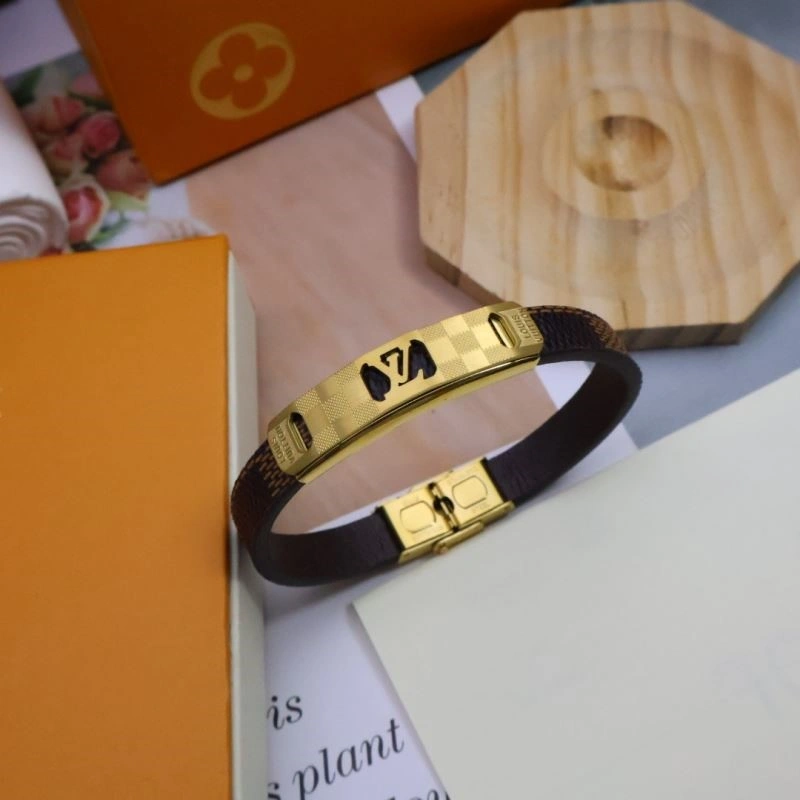 Breathable Louis Vuitton Bracelets 249103